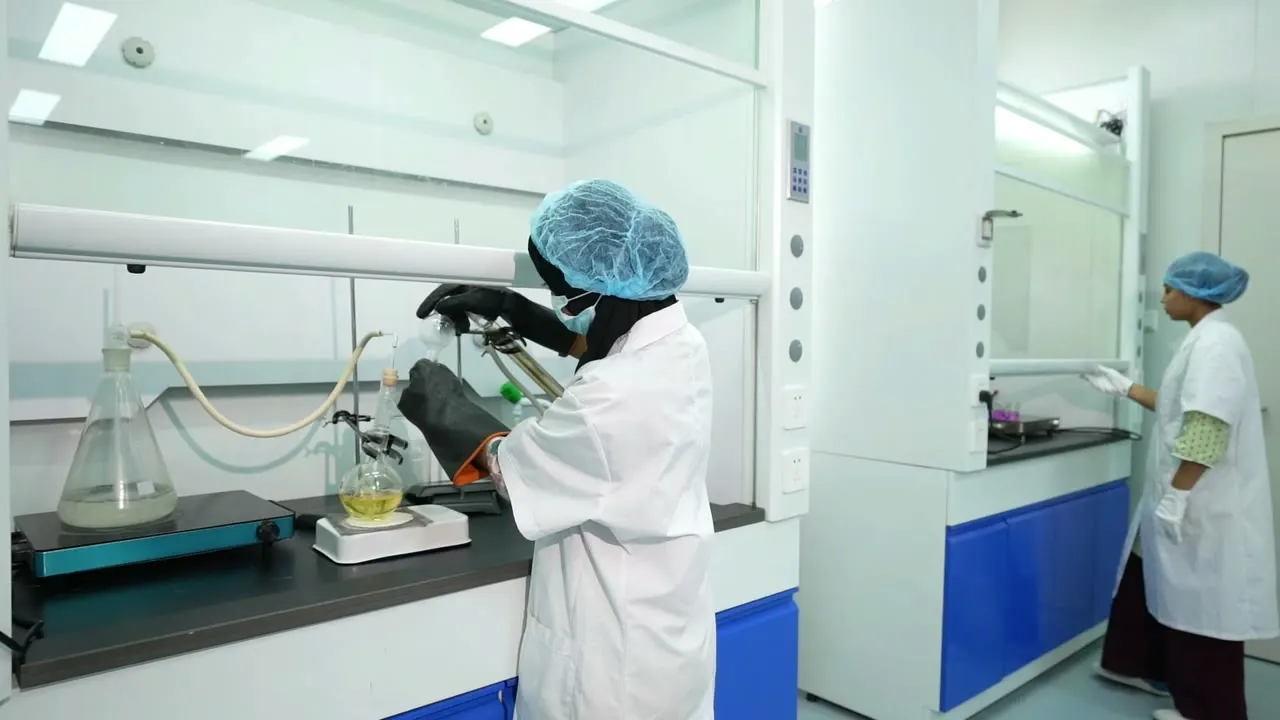 JW Animal Gelatin quality control laboratory